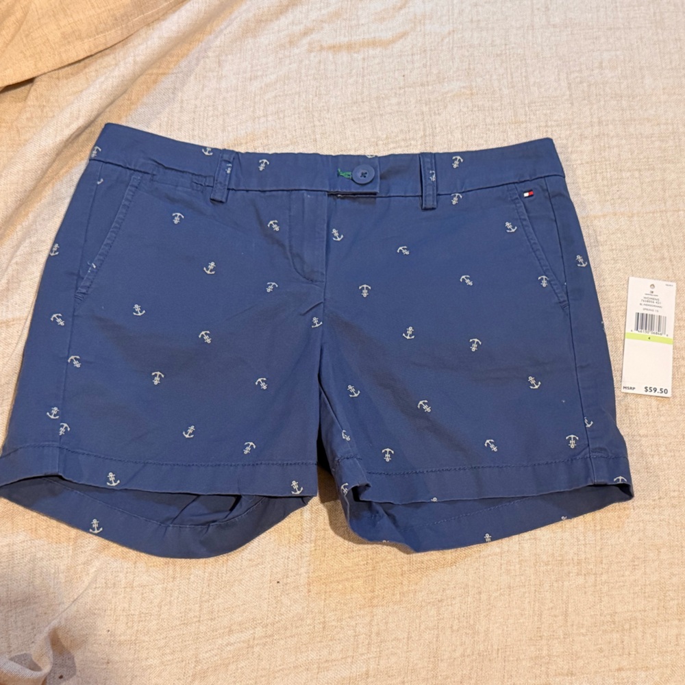 NWT Tommy Hilfiger Blue Anchor Print Women’s Shorts Size 4
